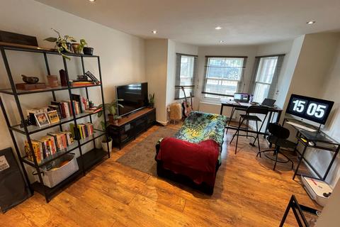 2 bedroom apartment to rent, Church Road, London, SE19