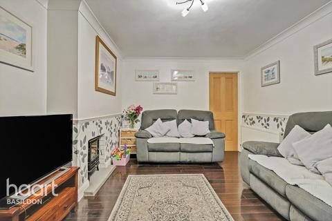 5 Thistledown, Basildon, SS14 1JU