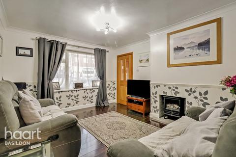5 Thistledown, Basildon, SS14 1JU