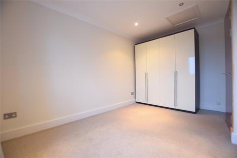 2 bedroom maisonette to rent, Braeside, Binfield, Bracknell, Berkshire, RG12