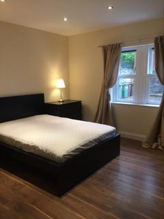 2 bedroom flat to rent, Townhead, Catrine KA5