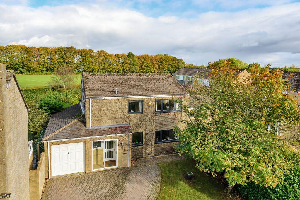 Links View, Cirencester GL7 2NF 4 bed detached house £525,000