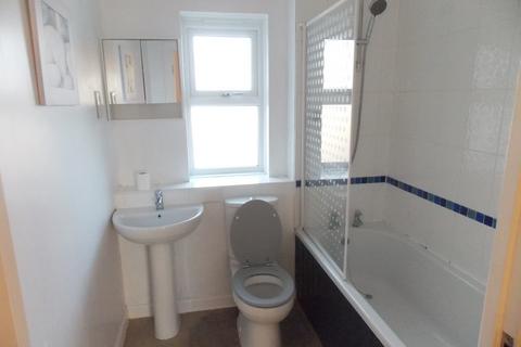 2 bedroom flat to rent, Clifford Drive, Paulton BS39