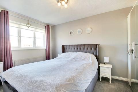 7 Fairfields, Gravesend, DA12 4QG