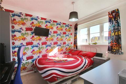 7 Fairfields, Gravesend, DA12 4QG