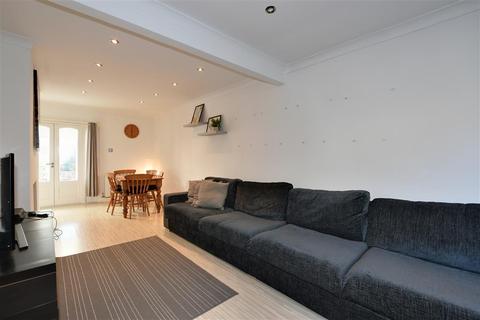14 Claygate Road, Dorking, RH4 2PR