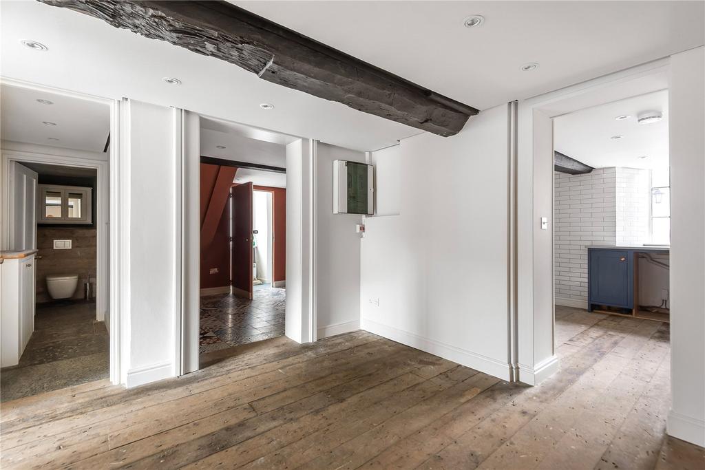 Showroom/Office