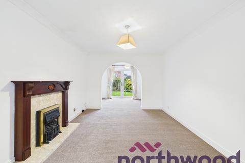 4 bedroom detached house to rent, Oakhurst Drive, Wistaston, CW2