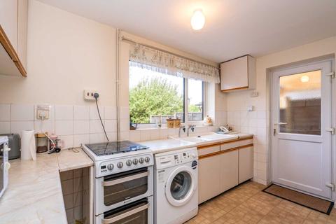 30 Rymill Close, Bovingdon, Hemel Hempstead, HP3 0JA