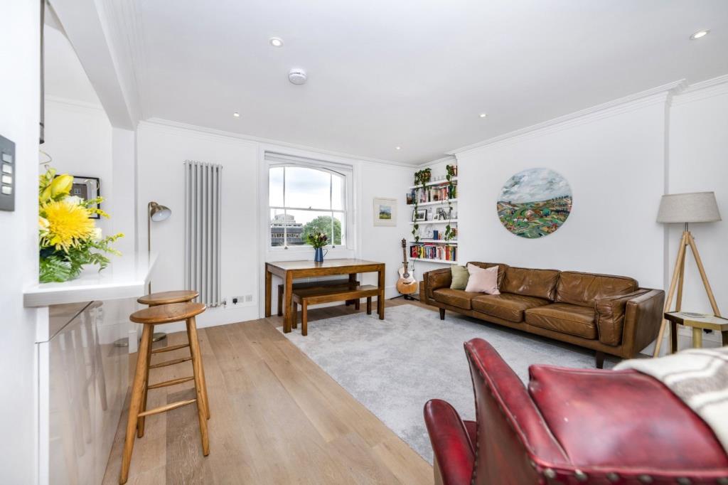 Prince Albert Road, Regents Park... 2 bed flat - £950,000