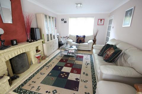 23 Bentley Close, Northampton, NN3 5JS
