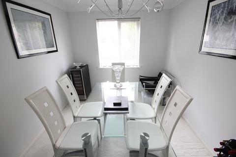 23 Bentley Close, Northampton, NN3 5JS