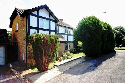 23 Bentley Close, Northampton, NN3 5JS