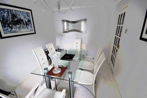 23 Bentley Close, Northampton, NN3 5JS