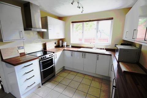 23 Bentley Close, Northampton, NN3 5JS