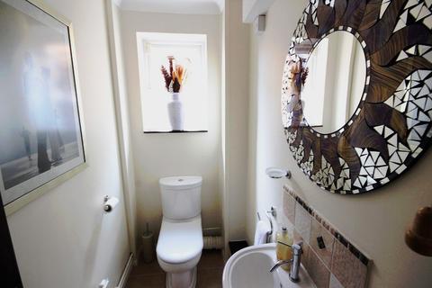 23 Bentley Close, Northampton, NN3 5JS