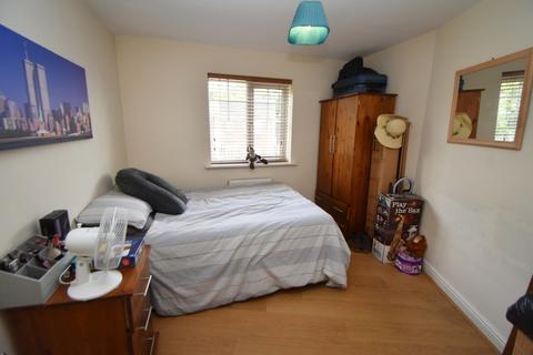 65 Balmoral Way, Birmingham, B14 4NU