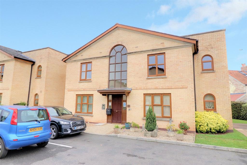 Parsonage Court, Hull, Taunton, TA1 2 bed apartment for sale £115,000