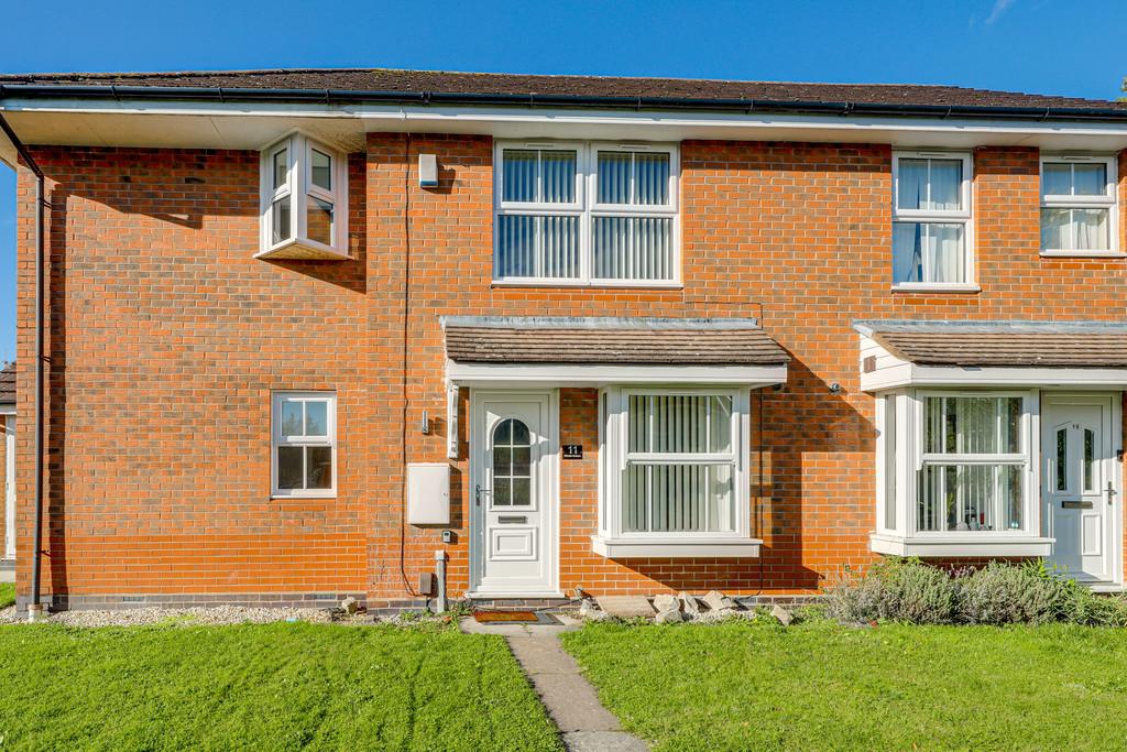Winster Avenue, Dorridge 2 bed terraced house £285,000