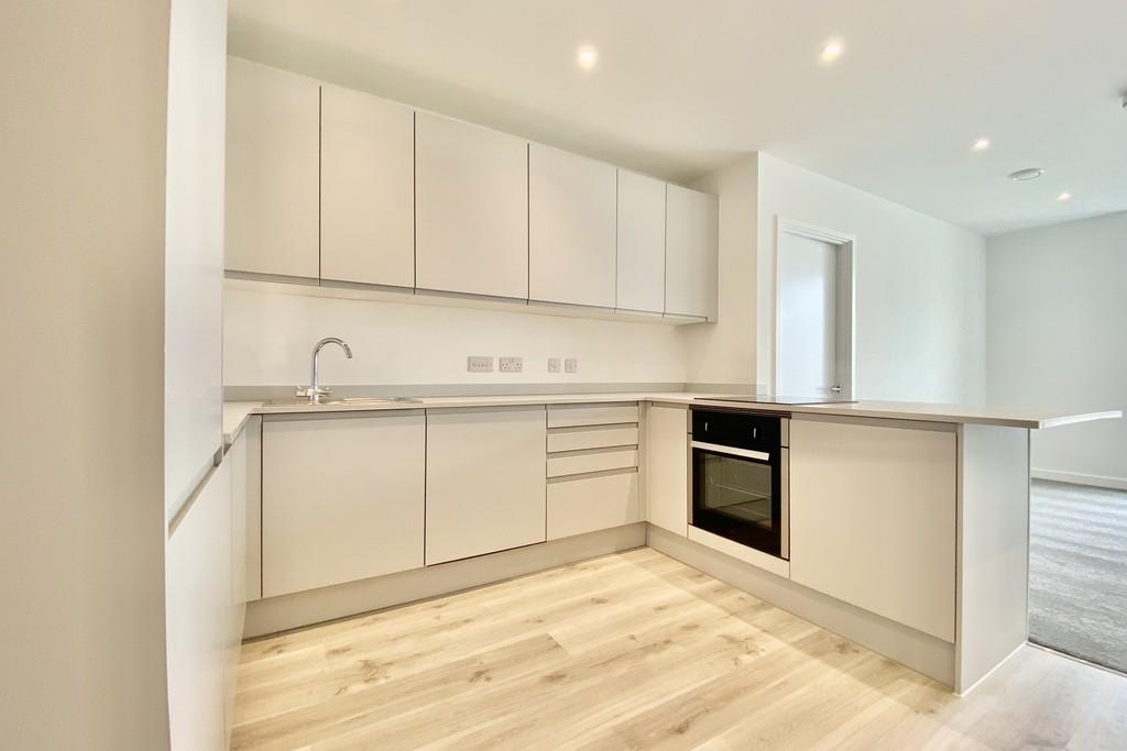 Number One Old Trafford, 4 Wharf End, Trafford Park 2 bed apartment £