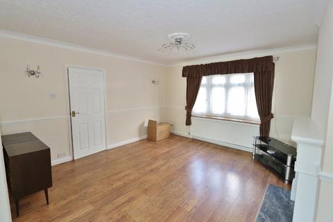 18 Esk Way, Romford, RM1 4YH