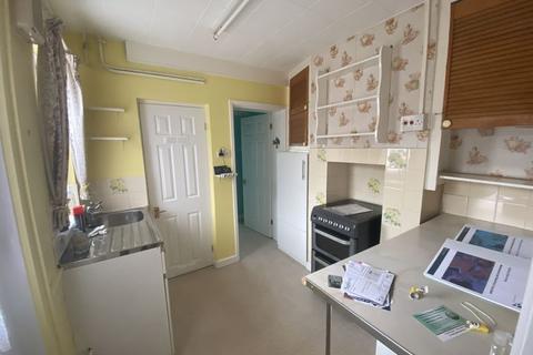 3 bedroom semi-detached house for sale - Bursledon Road, Hedge End, SO30 0BP