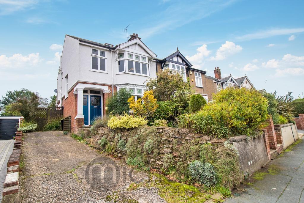 Maldon Road, Colchester, CO3 4 bed semidetached house £495,000