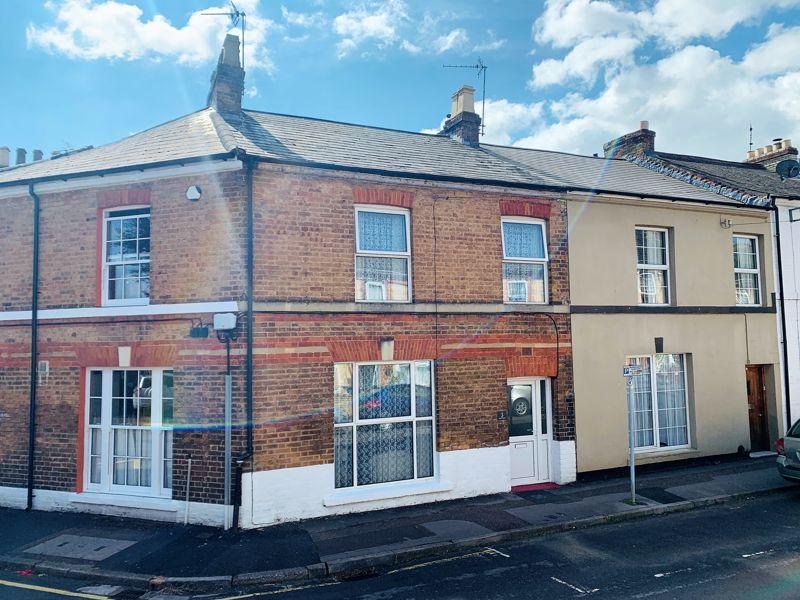 Portland Street, Taunton 3 bed terraced house £195,000