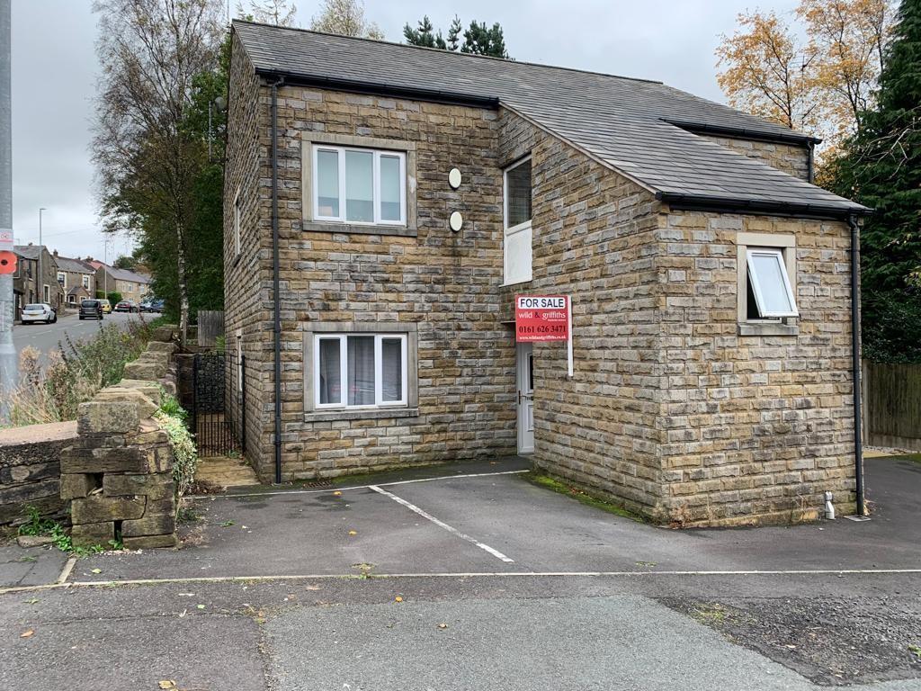 Huddersfield Road, Austerlands, Oldham 2 bed apartment £129,995