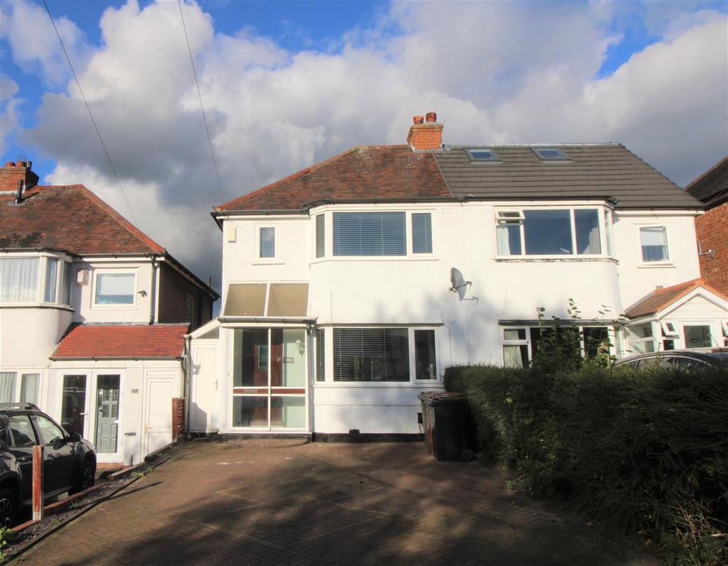 Pierce Avenue, Solihull 3 bed semidetached house £285,000