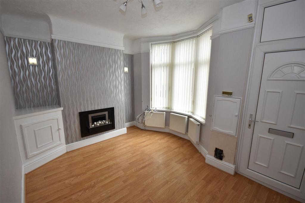Northbrook Road, Wallasey 2 bed terraced house £525 pcm (£121 pw)