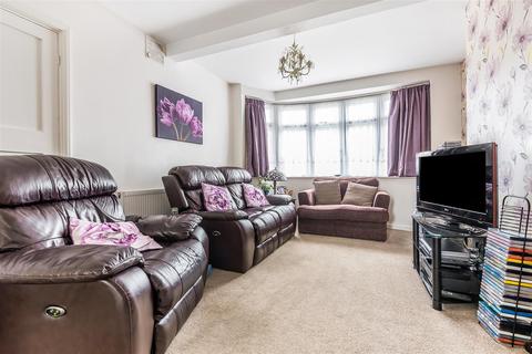 111 Berrylands, Surbiton, KT5 8JX