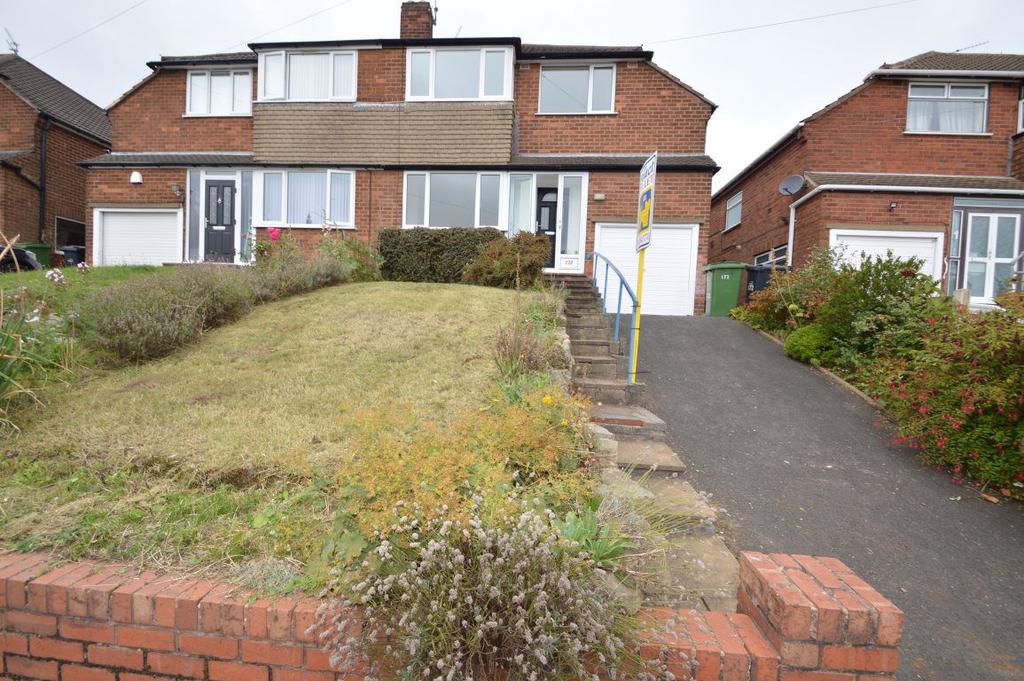 Standhills Road, Kingswinford 3 bed semidetached house £850 pcm (£