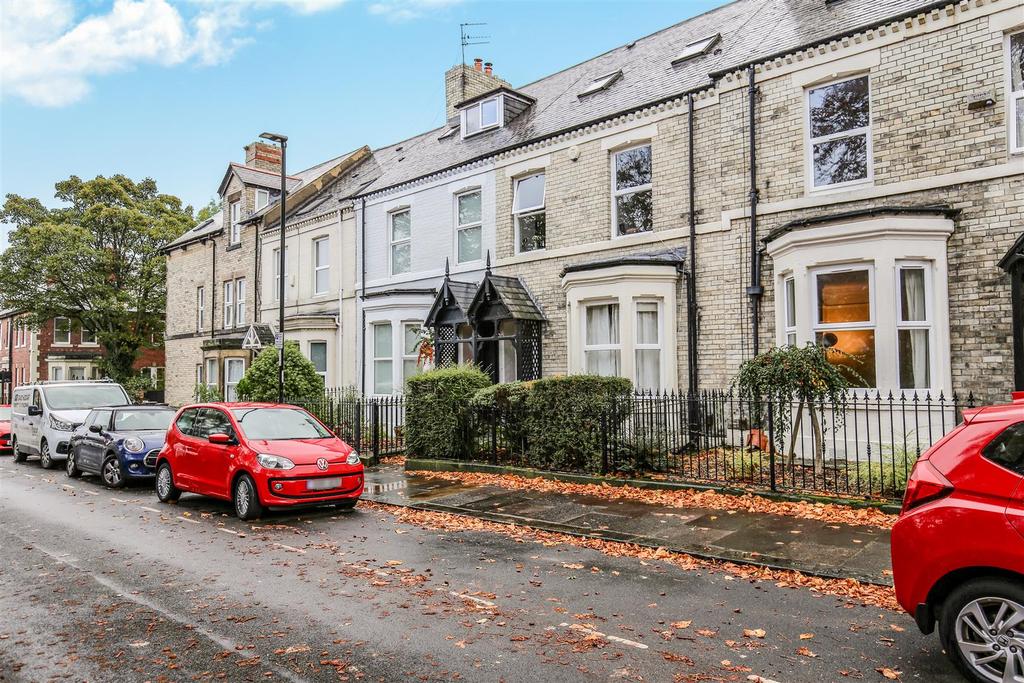 (£120pppw) Holly Avenue, Jesmond, Newcastle Upon Tyne 7 bed terraced