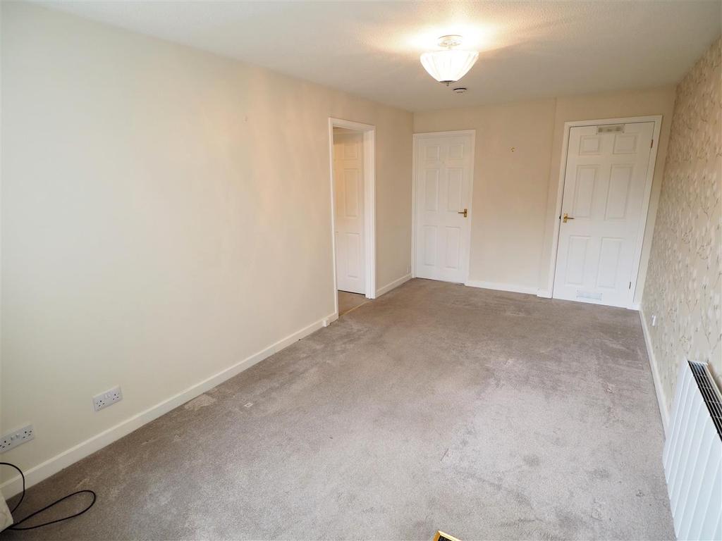 Willow Road, New Balderton, Newark 1 bed apartment £80,000