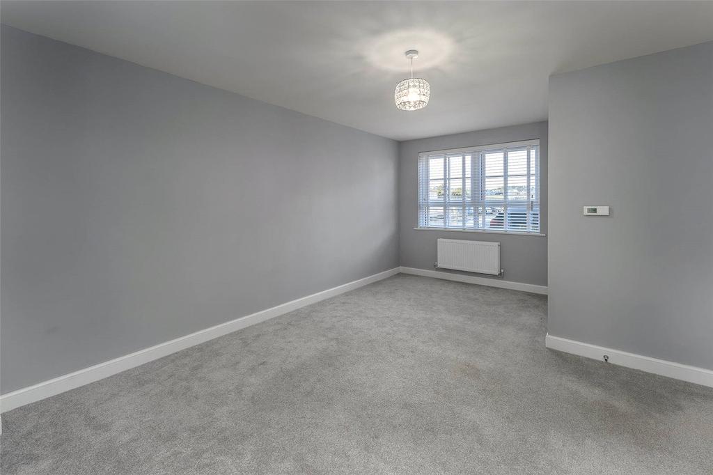 Edison Drive, Spennymoor, DL16 3 bed end of terrace house £139,500