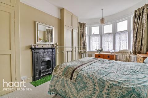 29 Albion Road, Westcliff-on-sea, SS0 7DP