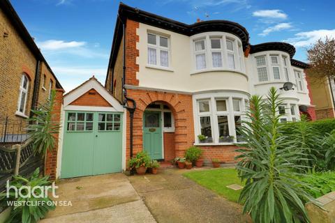 29 Albion Road, Westcliff-on-sea, SS0 7DP