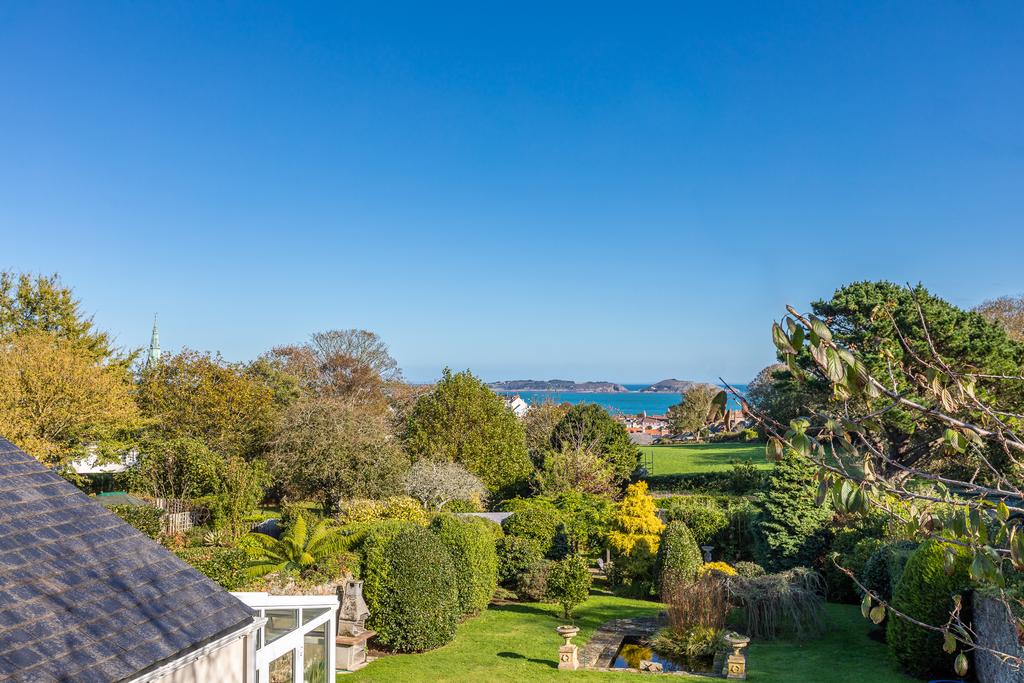 Queens Road, Guernsey 4 bed terraced house £2,450,000