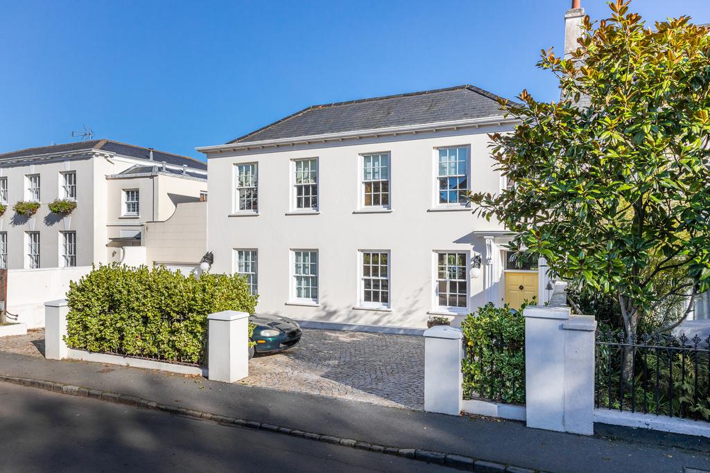 Queens Road, Guernsey 4 bed terraced house £2,450,000
