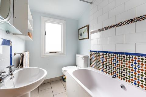 9 Studland Road, London, SE26 5NH