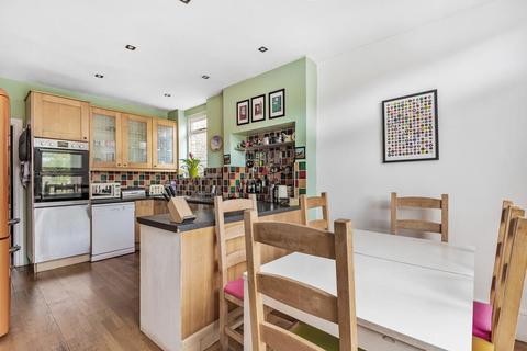 9 Studland Road, London, SE26 5NH
