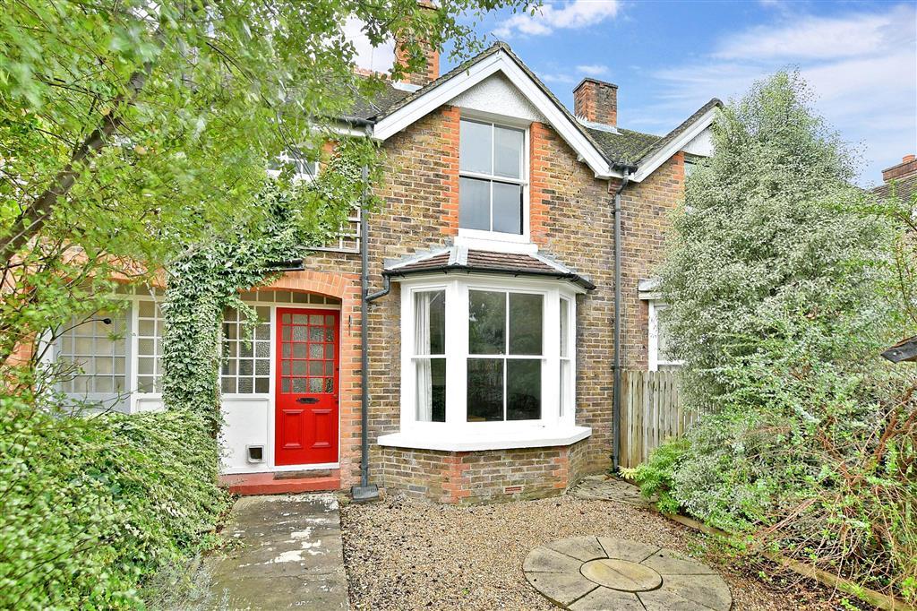 Doods Road, Reigate, Surrey 2 bed terraced house £499,999