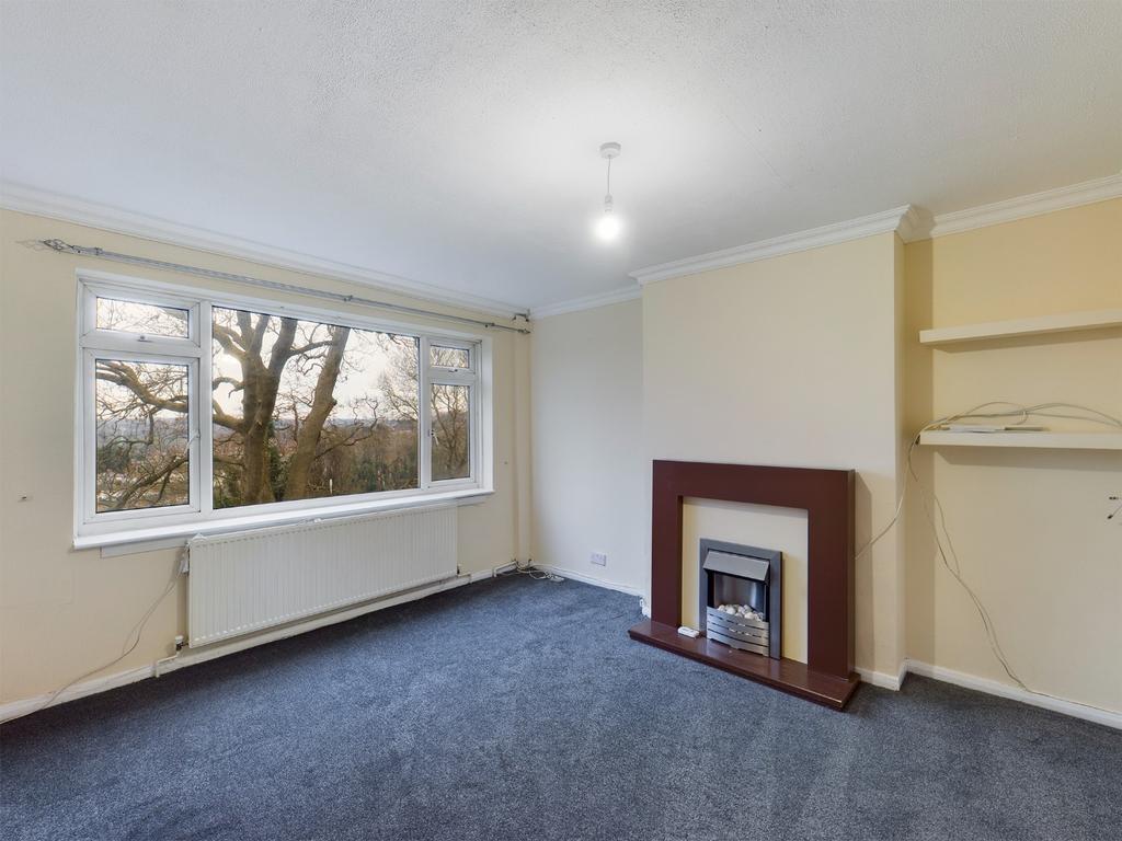 Knightsbridge Way, Hemel Hempstead, Hertfordshire 5 bed terraced house £1,700 pcm (£392 pw)