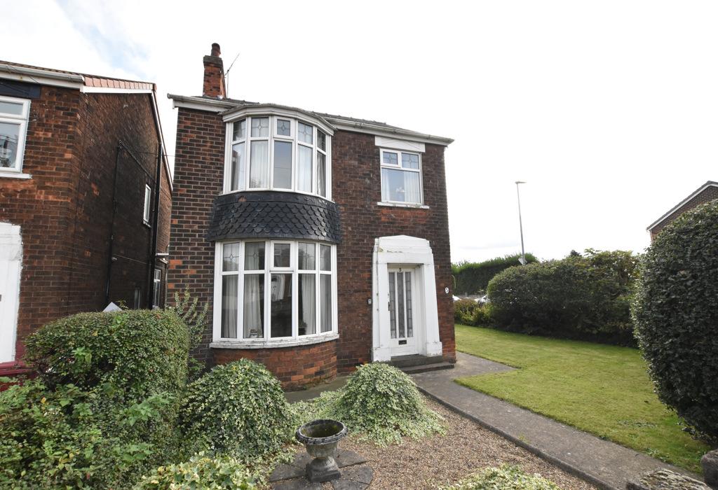 Stockshill Road, Scunthorpe... 3 bed detached house £150,000