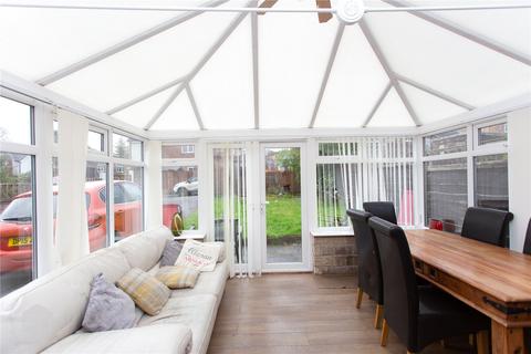 11 Campbell Close, Walshaw, Bury, BL8 3BB