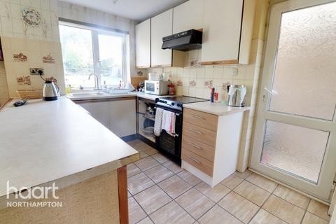 17 Amberley Road, Hartwell, Northampton, NN7 2JB
