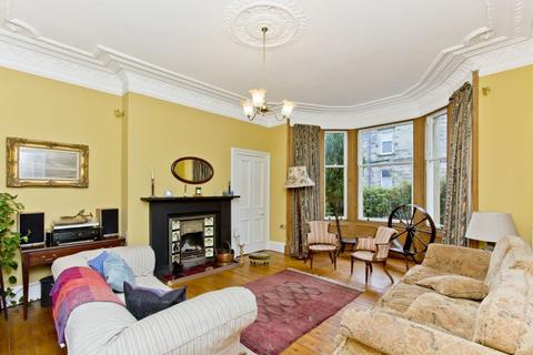 27 Dudley Crescent, Edinburgh, EH6 4QJ
