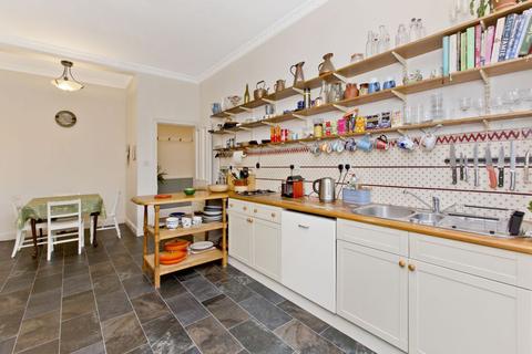 27 Dudley Crescent, Edinburgh, EH6 4QJ