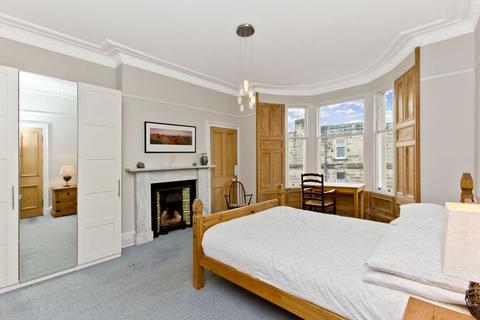 27 Dudley Crescent, Edinburgh, EH6 4QJ